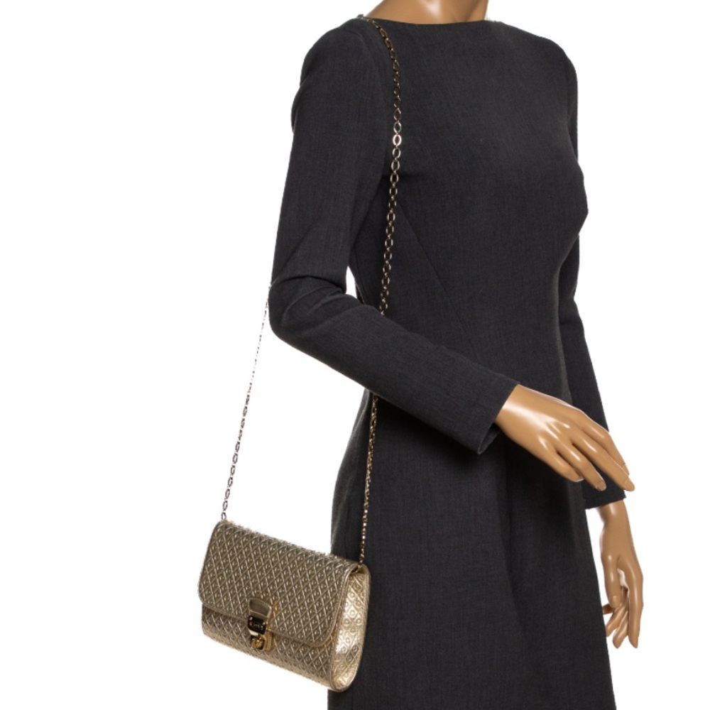 Authentic TOD’S ‘Signature’ Crossbody/Shoulder Bag ~ in Metallic Gold Leather - Picture 4 of 17